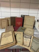 Сборный лот антикварных книг. 27 книг.