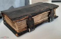 Старинная церковная книга Месяцеслов (Святцы). Редкий экземпляр.